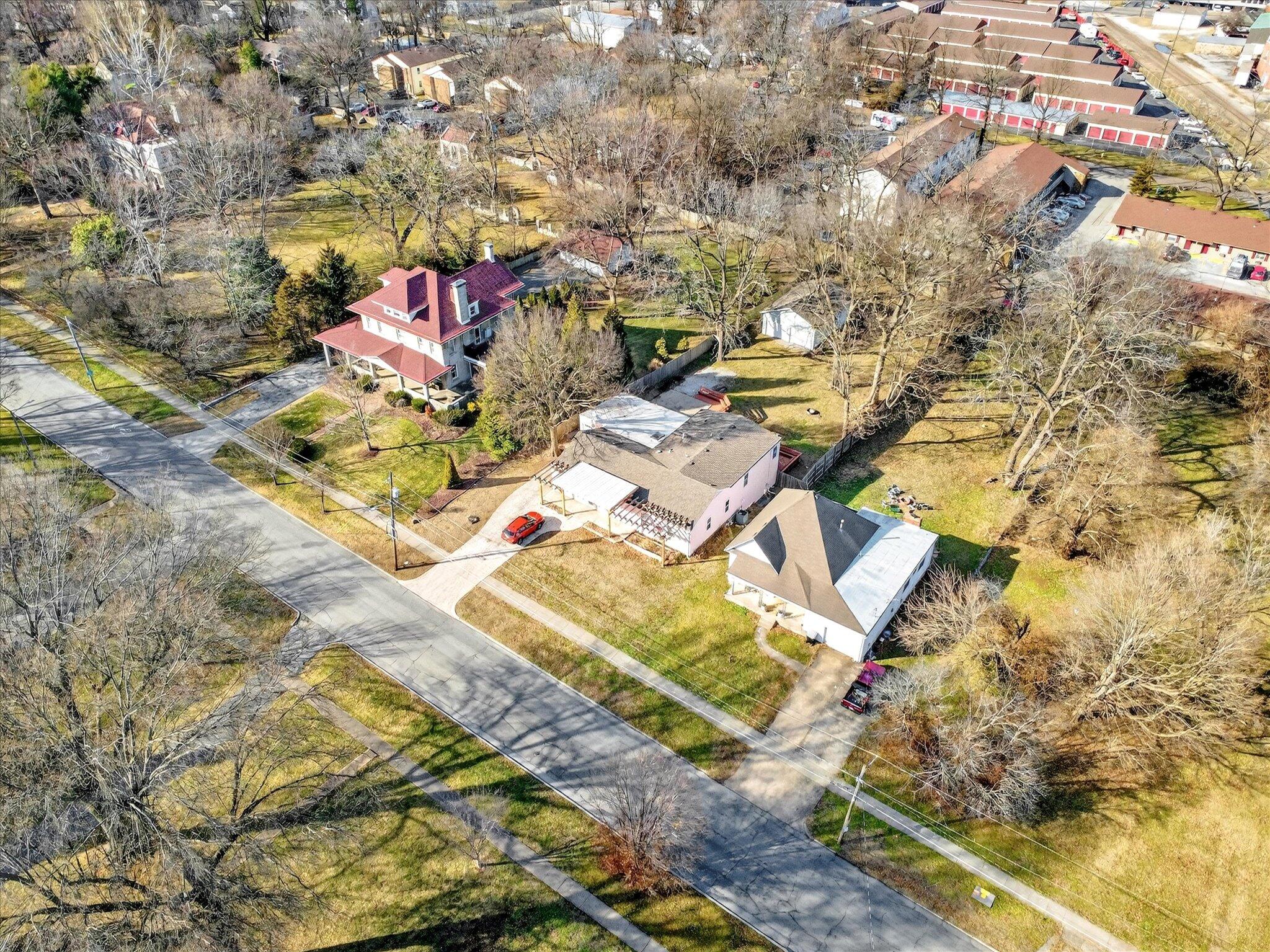1345 East Walnut Street Springfield, MO 65802 - Photo 7 of 43 66-DJI_0767