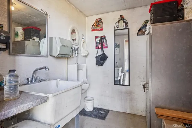 $575,000 | 45595 Cottonwood Lane, Deer Trail, CO 80105