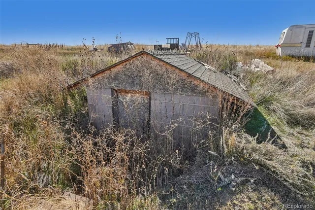 $575,000 | 45595 Cottonwood Lane, Deer Trail, CO 80105