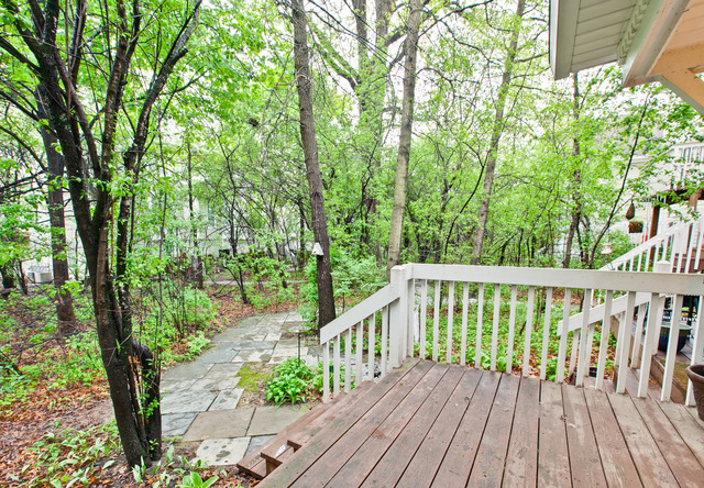 274 West Treehouse Lane Round Lake, IL 60073 - Photo 3 of 19