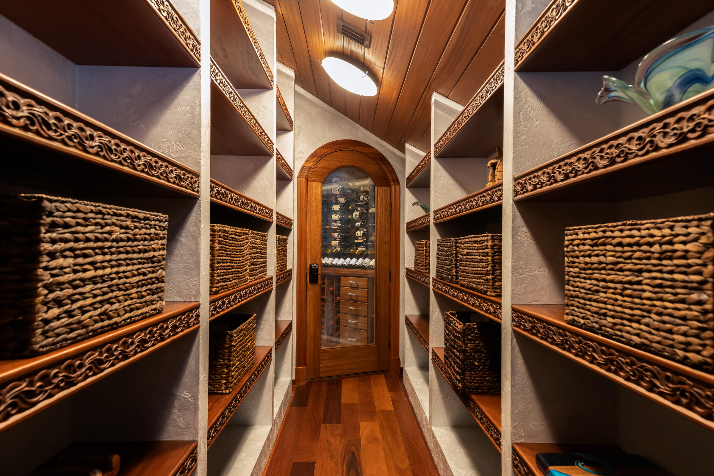 89301 Old State Road Tavernier, FL 33070 - Photo 18 of 99 Pantry