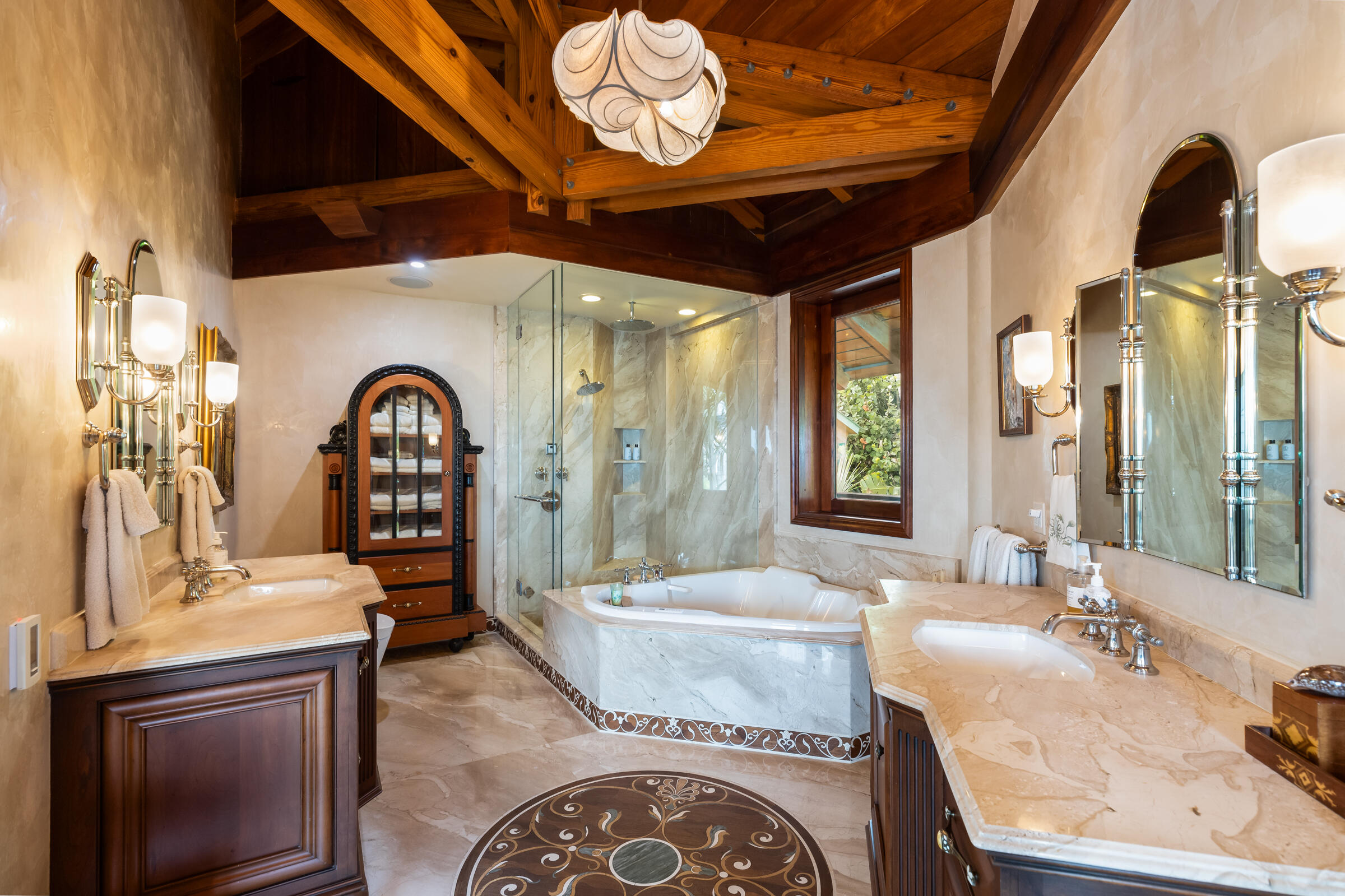 89301 Old State Road Tavernier, FL 33070 - Photo 31 of 99 Main Bathroom