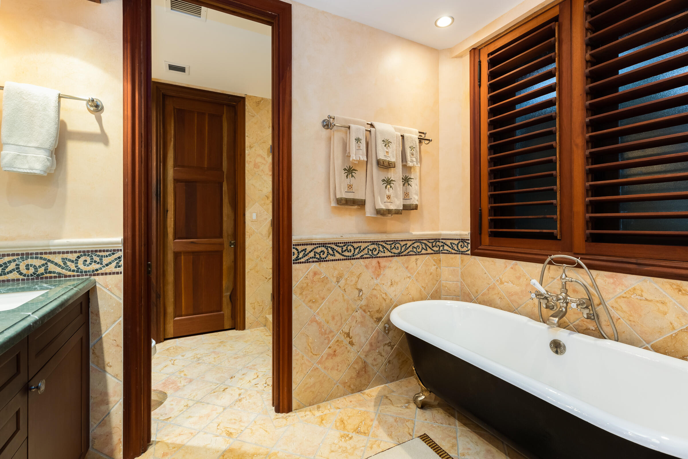 89301 Old State Road Tavernier, FL 33070 - Photo 36 of 99 Guest Room