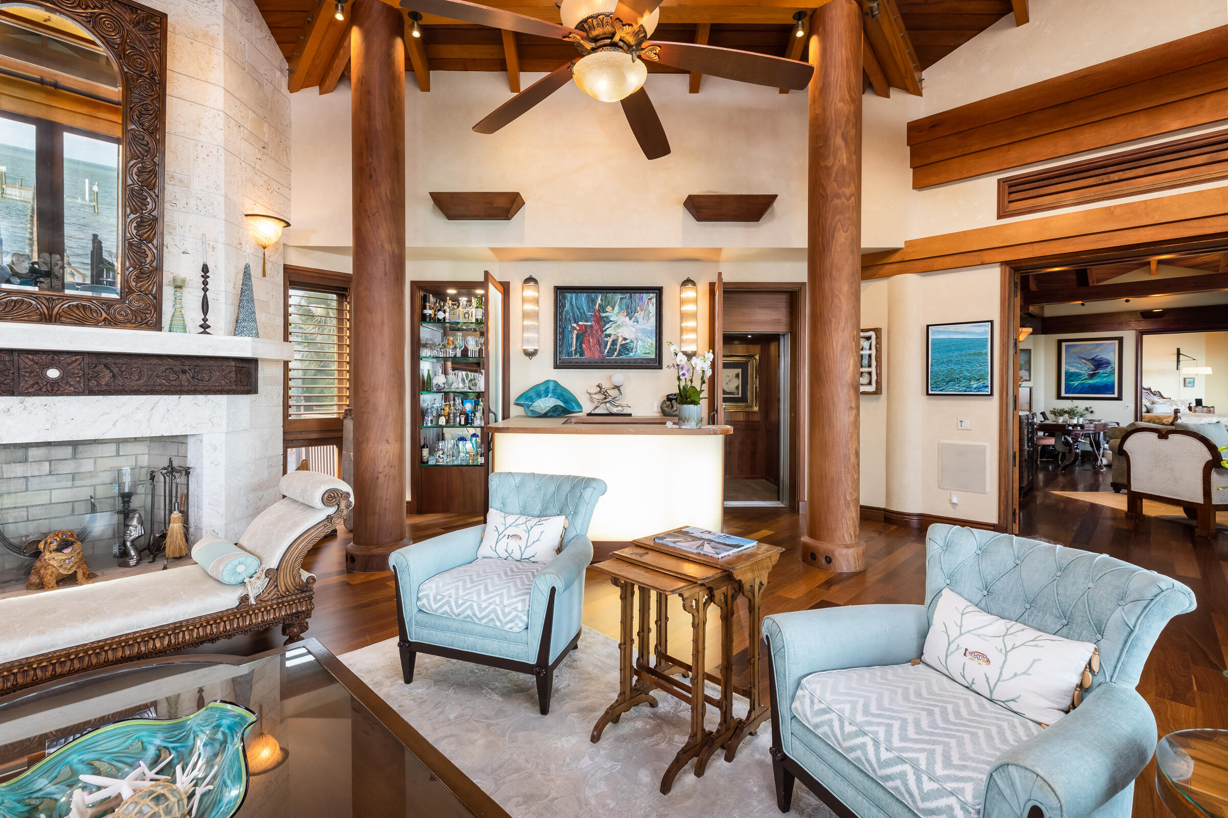 89301 Old State Road Tavernier, FL 33070 - Photo 37 of 99 a living room with furniture and a fireplace