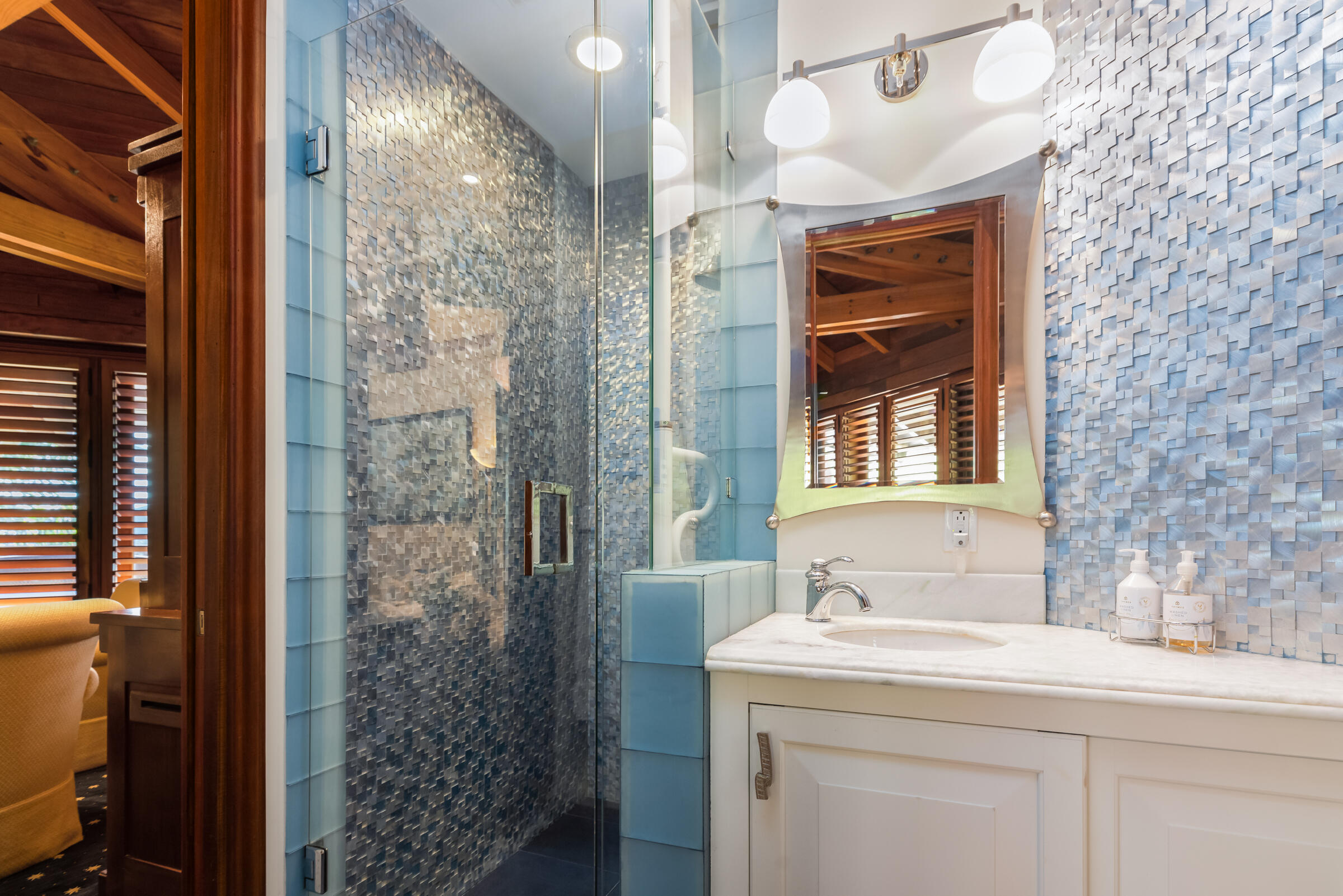 89301 Old State Road Tavernier, FL 33070 - Photo 80 of 99 a bathroom with a sink and a mirror