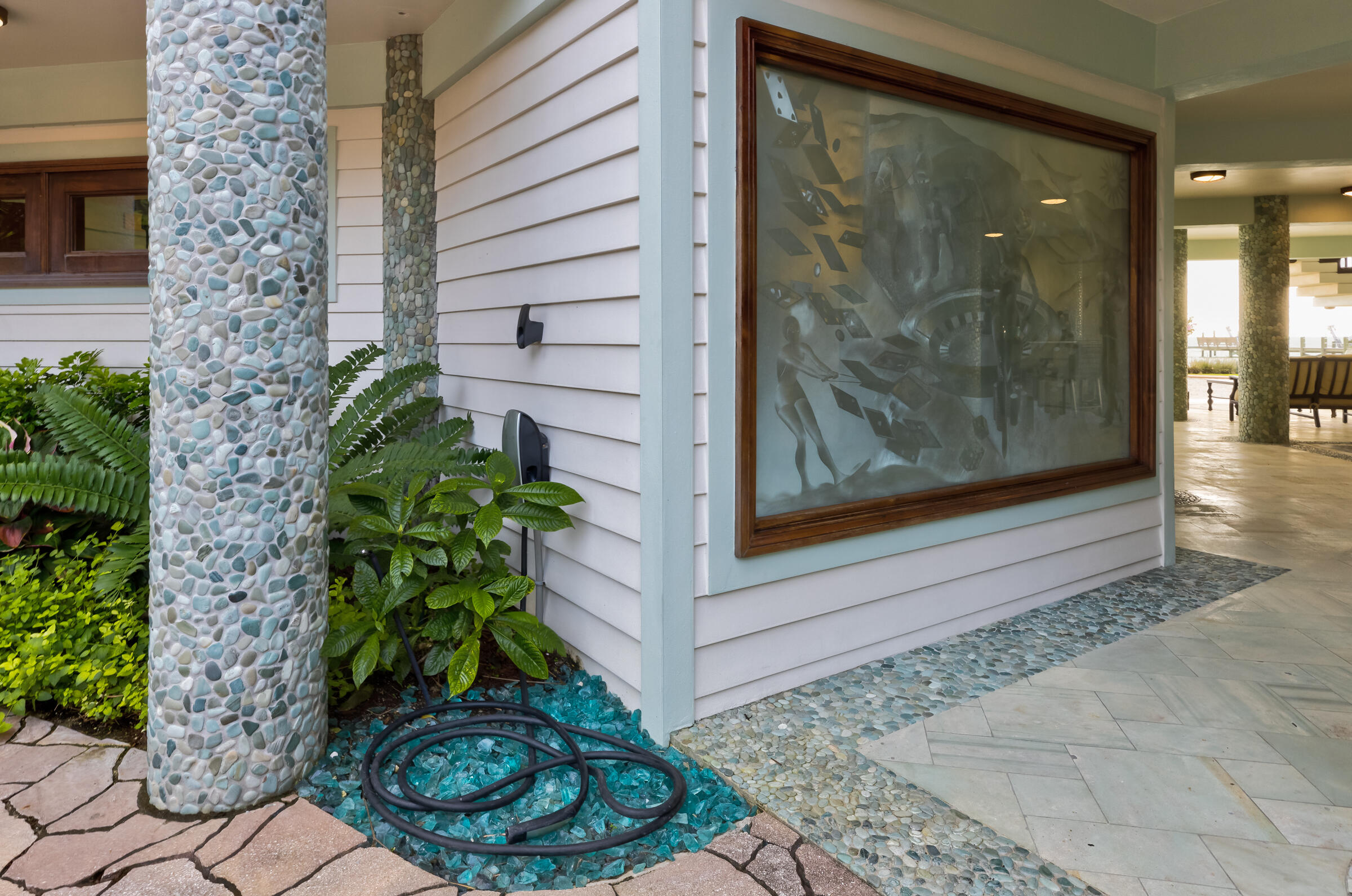 89301 Old State Road Tavernier, FL 33070 - Photo 92 of 99 Tesla Charger