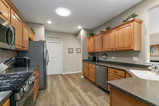 $428,000 | 13515 Ivy Drive, Huntley, IL 60142