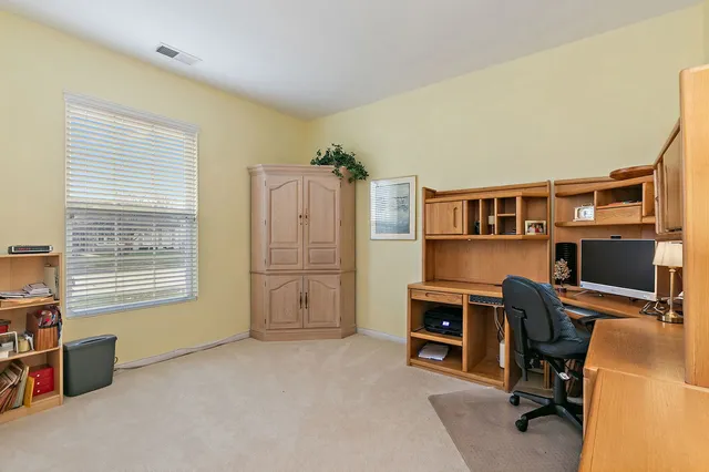 $428,000 | 13515 Ivy Drive, Huntley, IL 60142