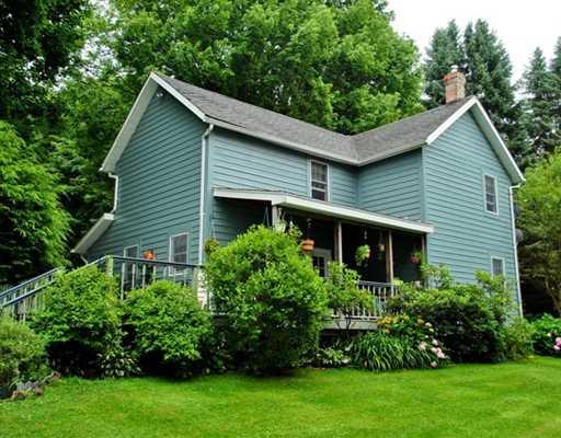 175 Brent Road Grove City, PA 16127 - Photo 1 of 15 Exterior Front.