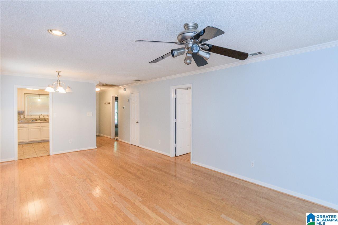 2161 Rocky Ridge Ranch Road Birmingham, AL 35216 - Photo 10 of 30