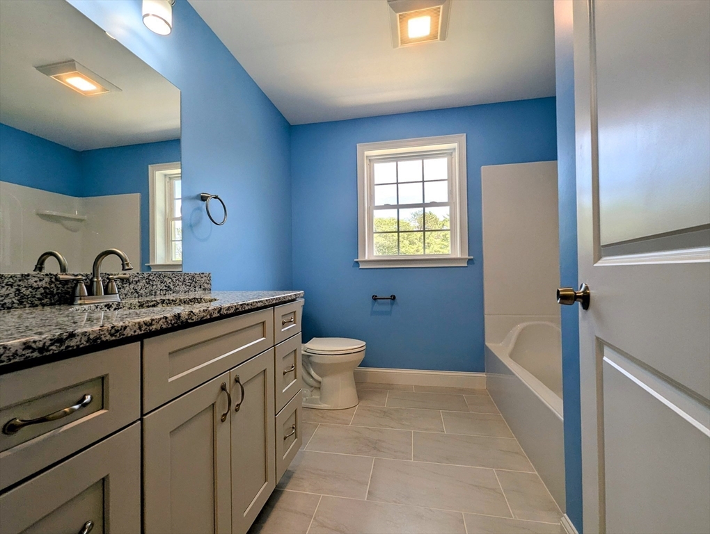 37 Mayflower Way Wareham, MA 02538 - Photo 11 of 26