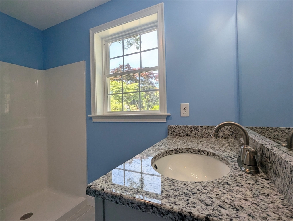 37 Mayflower Way Wareham, MA 02538 - Photo 17 of 26