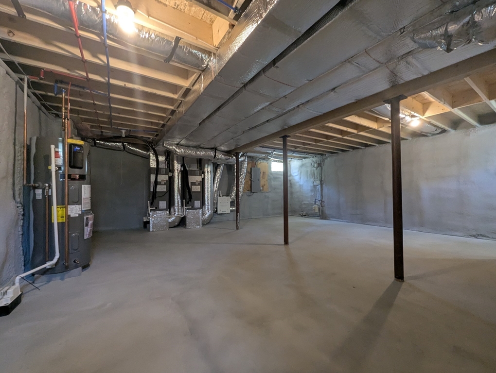 37 Mayflower Way Wareham, MA 02538 - Photo 24 of 26