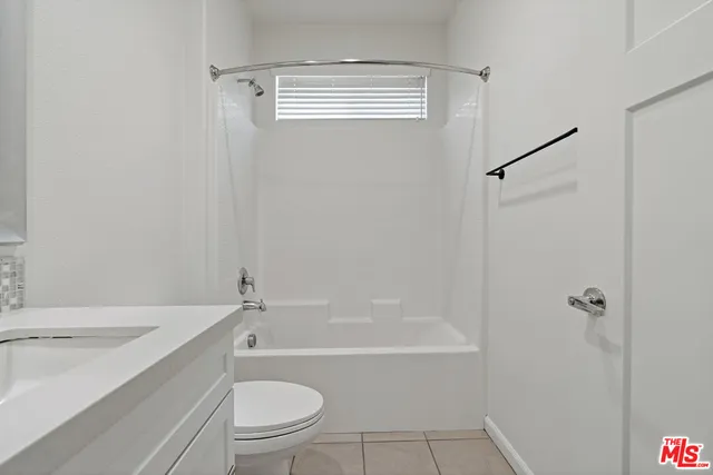 $3,995 | 12259 North Lima Way, Sylmar, CA 91342