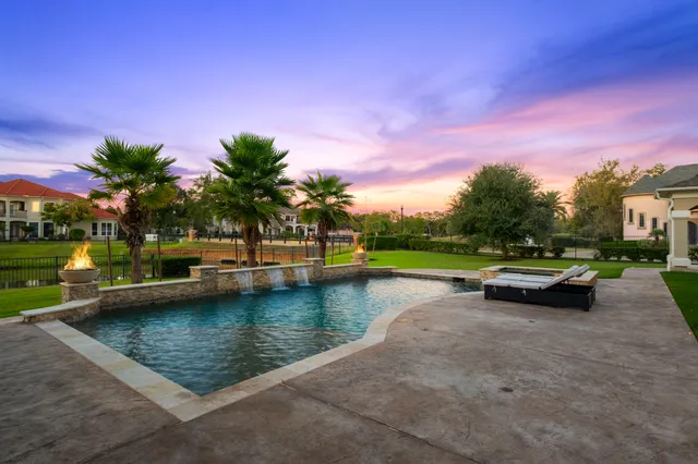 $1,515,000 | 23 Steve Fuqua Place, Missouri City, TX 77459