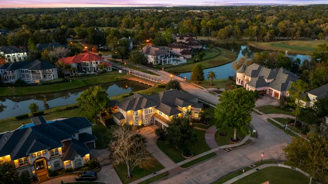 $1,515,000 | 23 Steve Fuqua Place, Missouri City, TX 77459