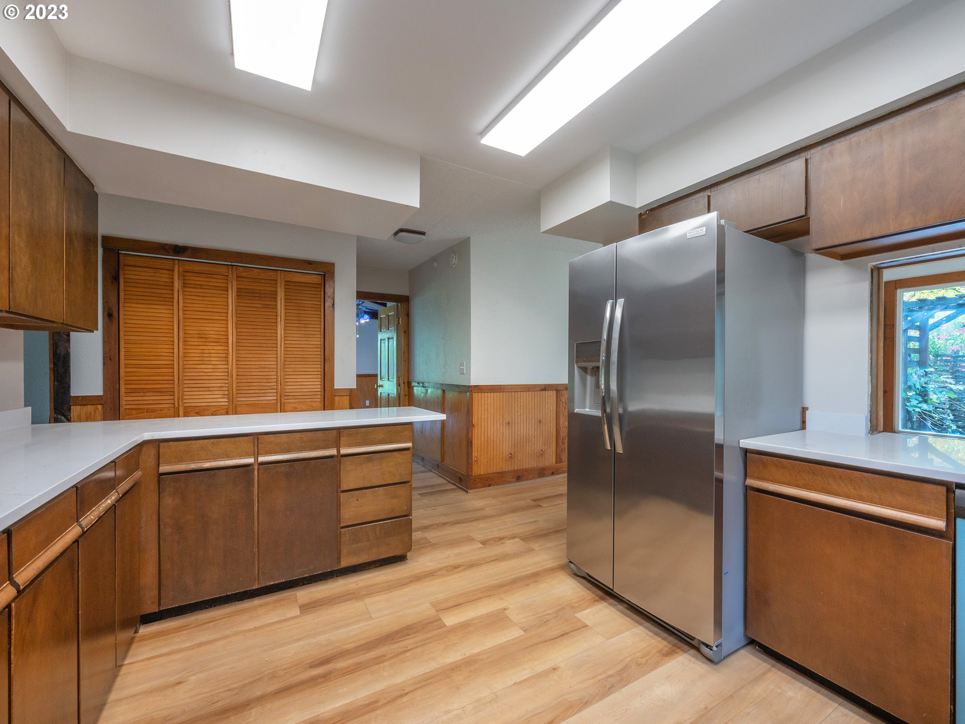 1590 Romie Howard Road Yoncalla, OR 97499 - Photo 12 of 48 a kitchen with stainless steel appliances granite countertop a refrigerator and a sink