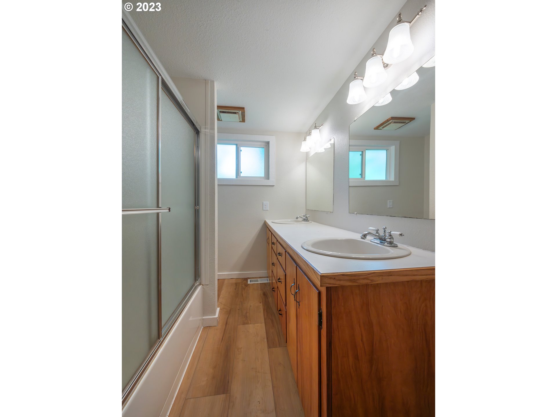 1590 Romie Howard Road Yoncalla, OR 97499 - Photo 21 of 48 a bathroom with a sink and a mirror