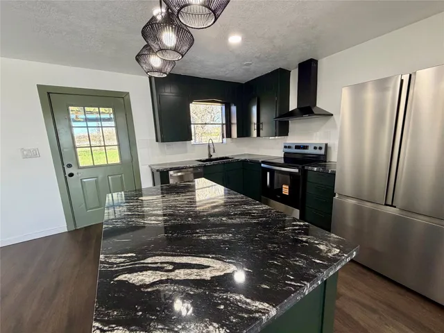 $1,900 | 100 Shady Oaks Lane, Somerville, TX 77879