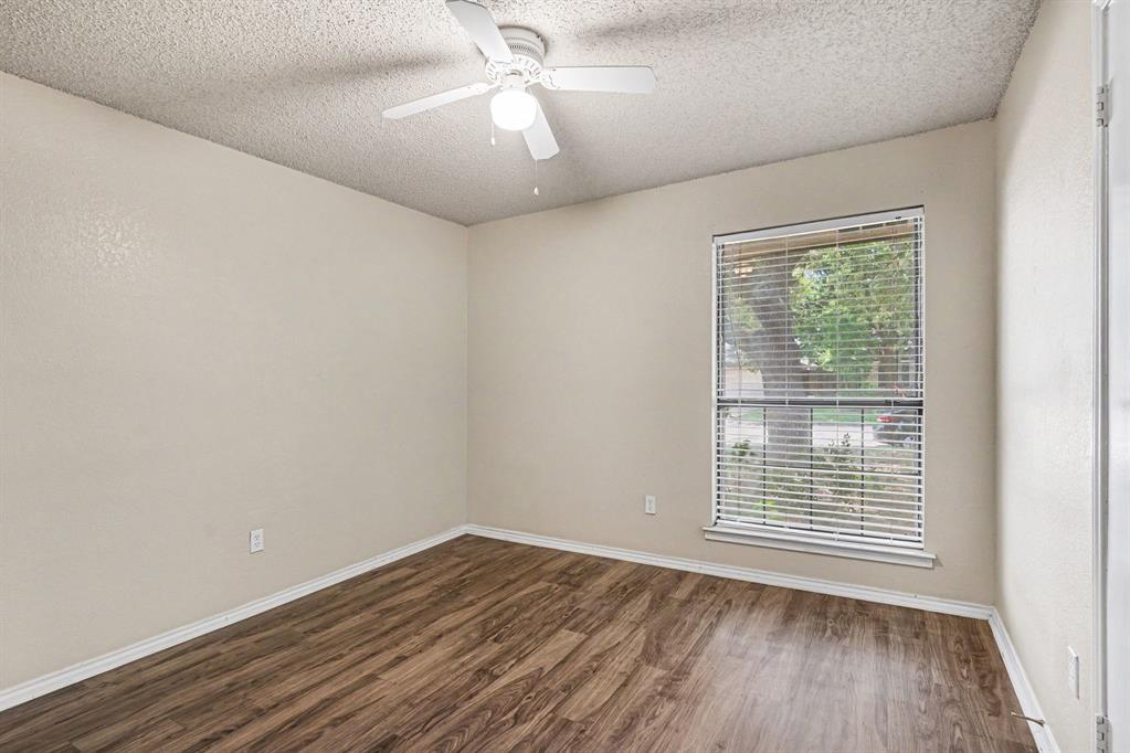 2608 Green Ridge Street Fort Worth, TX 76133 - Photo 18 of 25