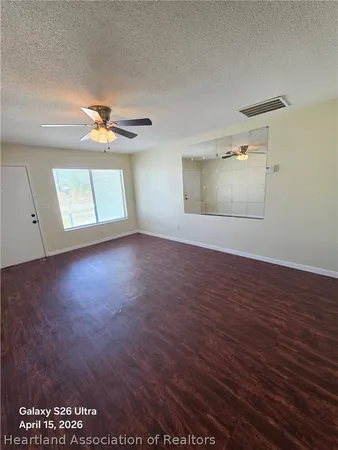 $1,050 | 3011 Villa Road, Sebring, FL 33870