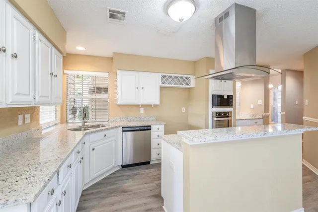 $458,000 | 4214 Hearthside Drive, Grapevine, TX 76051