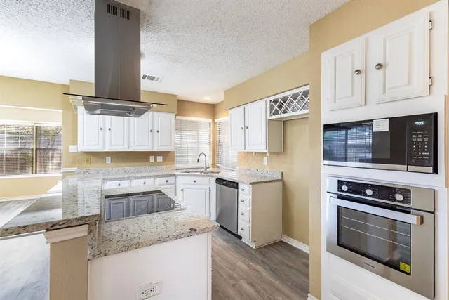 $458,000 | 4214 Hearthside Drive, Grapevine, TX 76051