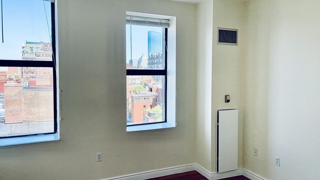 4 Charlesgate East, Unit 602 Boston, MA 02215 - Photo 11 of 24 a view of front door