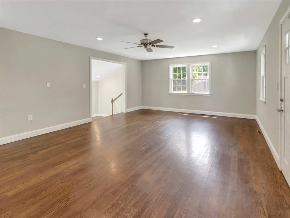 344 Old Post Road North Attleboro, MA 02760 - Photo 6 of 42