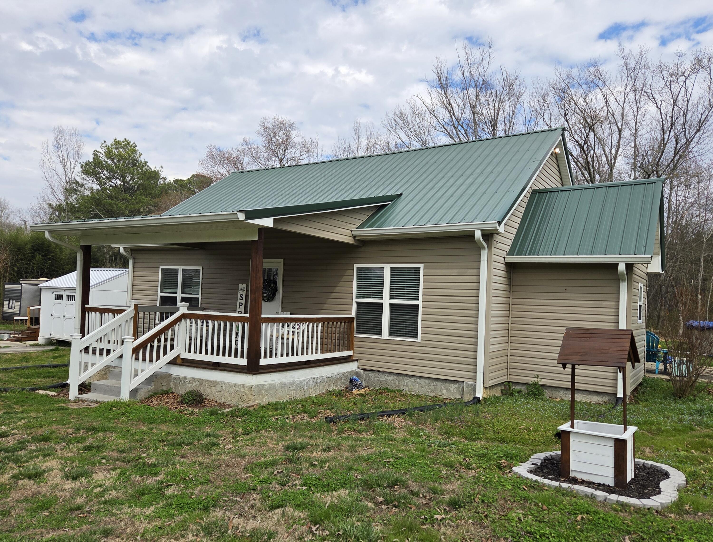 464 Hair Lake Road Summerville, GA 30747 - Photo 27 of 39 Front corner of home