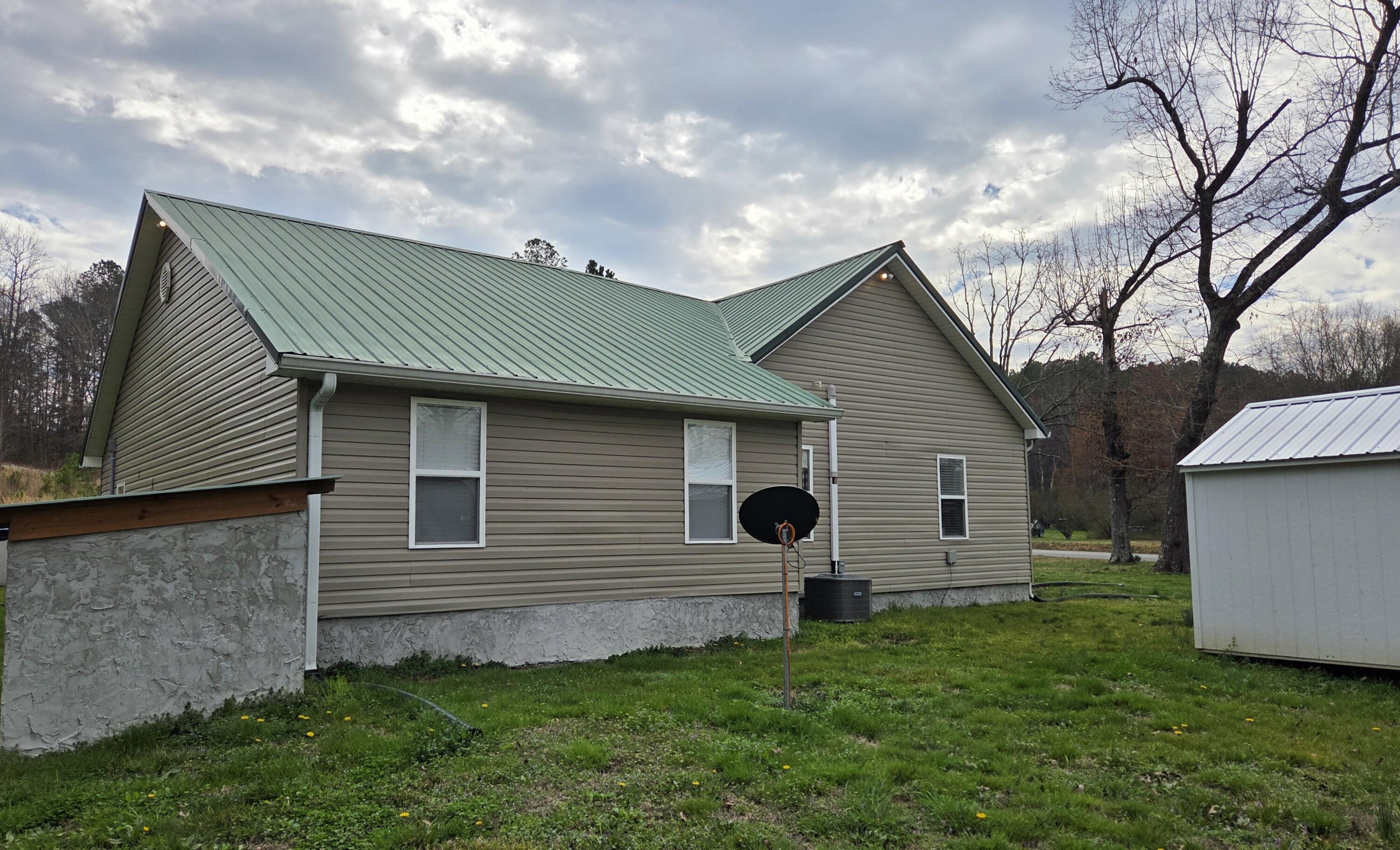 464 Hair Lake Road Summerville, GA 30747 - Photo 29 of 39 Side of home