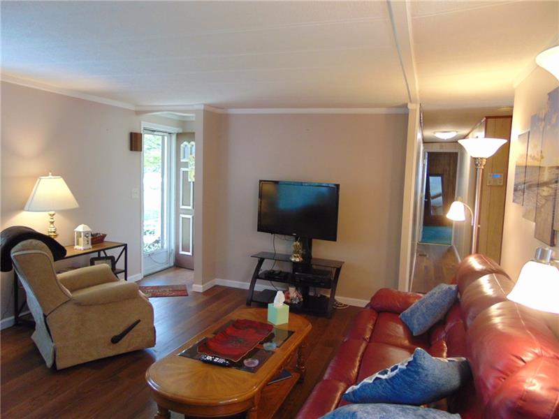 305 Monarch Road Dunbar, PA 15431 - Photo 10 of 23