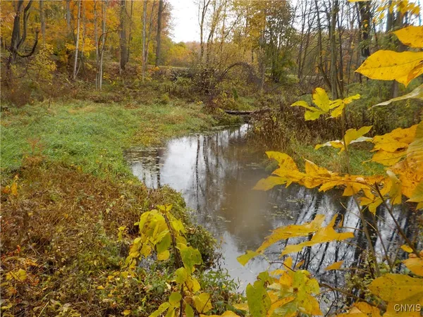 $359,900 | 12095 Broadway Road, Victory, NY 13033