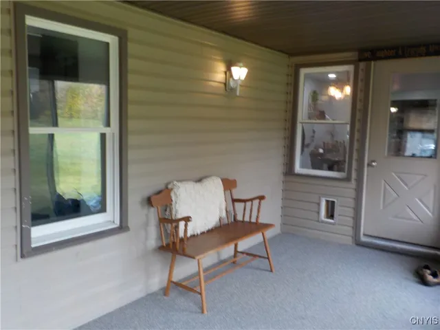 $384,900 | 12095 Broadway Road, Victory, NY 13033