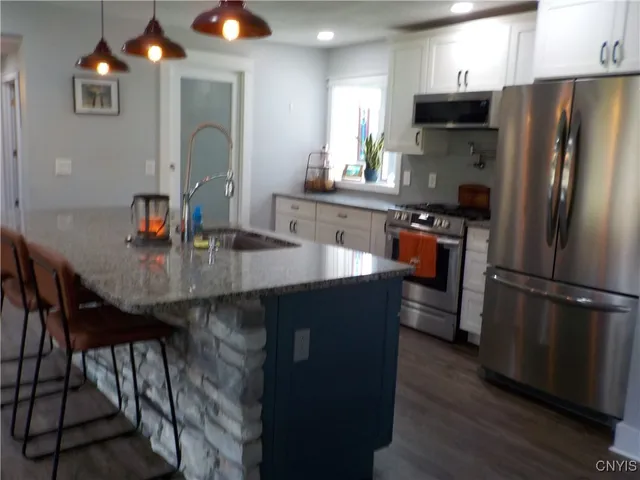 $384,900 | 12095 Broadway Road, Victory, NY 13033