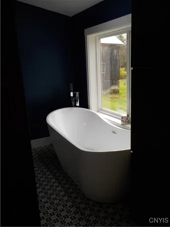 $359,900 | 12095 Broadway Road, Victory, NY 13033