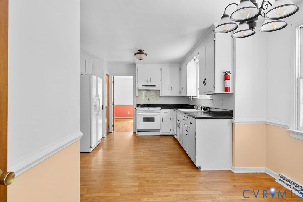 524 Ironington Road Richmond, VA 23227 - Photo 5 of 16