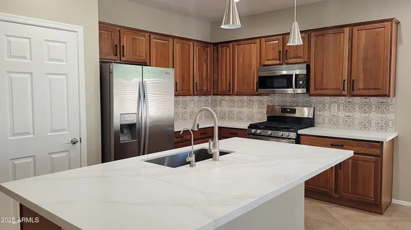 $2,900 | 1744 West Turtle Hill Drive, Anthem, AZ 85086