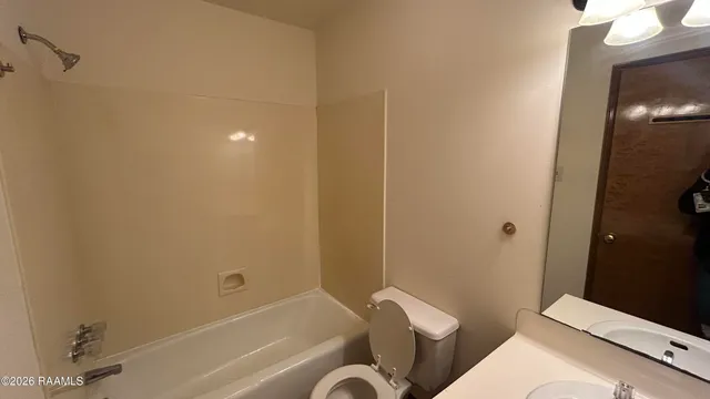 $835 | 16633 West Missionary Street, Unit D, Baton Rouge, LA 70807