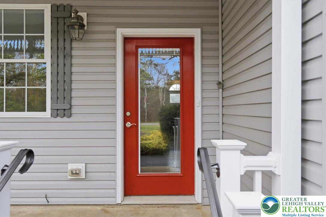 64 Robertson Road Jim Thorpe, PA 18229 - Photo 7 of 54 a front view of a house with a window