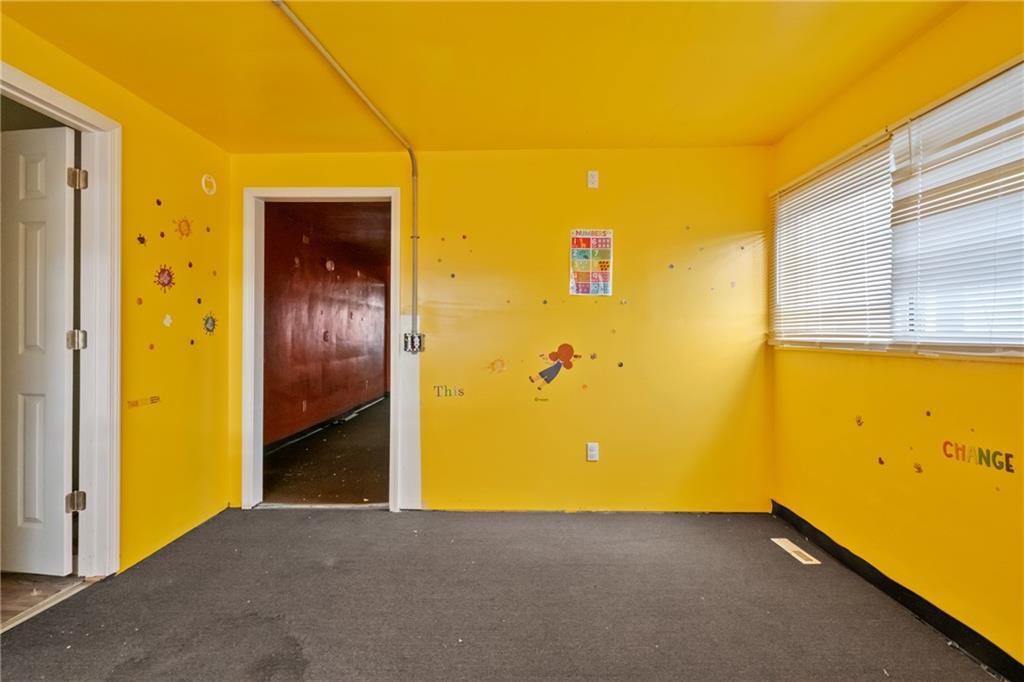 1902 Brownsville Road Pittsburgh, PA 15210 - Photo 17 of 26