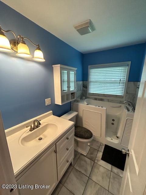 208 Crestwood Road Louisville, KY 40229 - Photo 4 of 10 IMG_3820