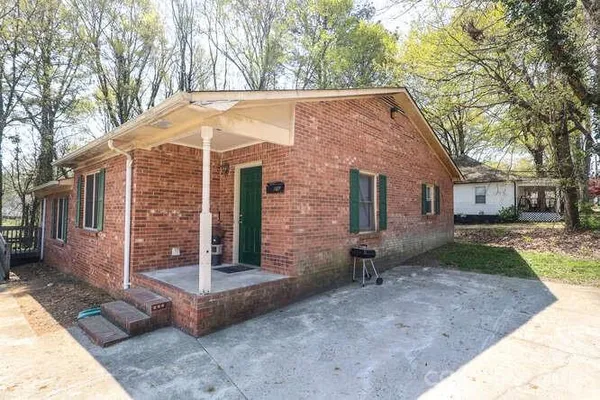 $499,000 | 1401 West Mauney Avenue, Gastonia, NC 28052