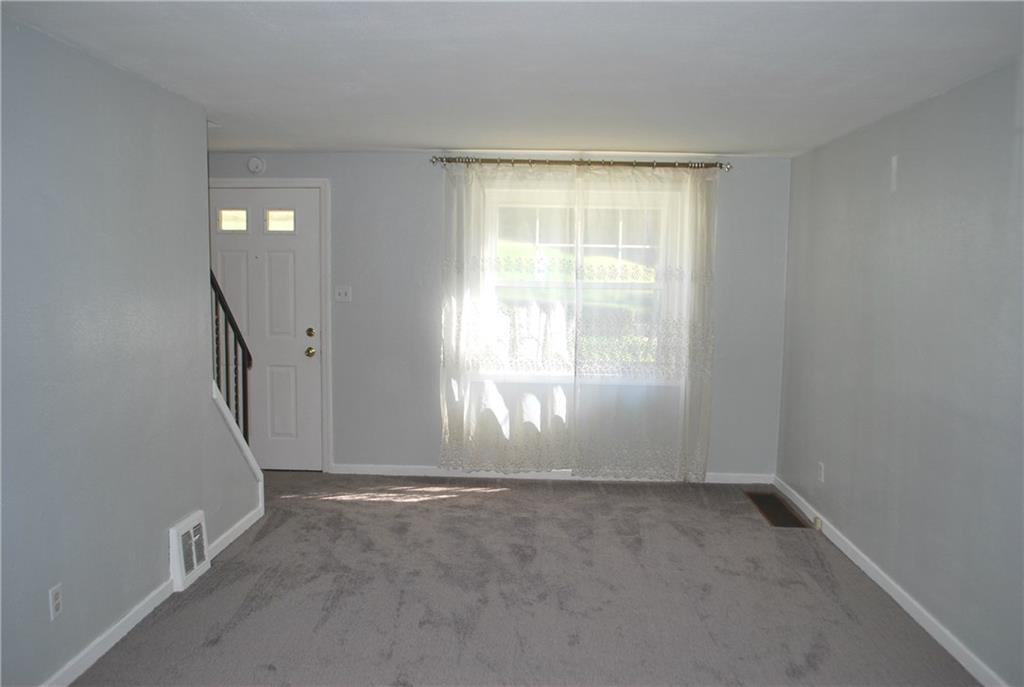 308 Long Road Penn Hills, PA 15235 - Photo 2 of 25 Gallery Image 2