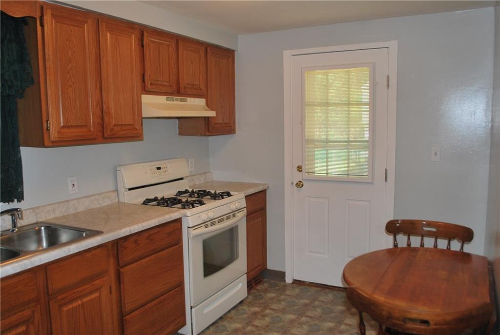 308 Long Road Penn Hills, PA 15235 - Photo 6 of 25 Gallery Image 6
