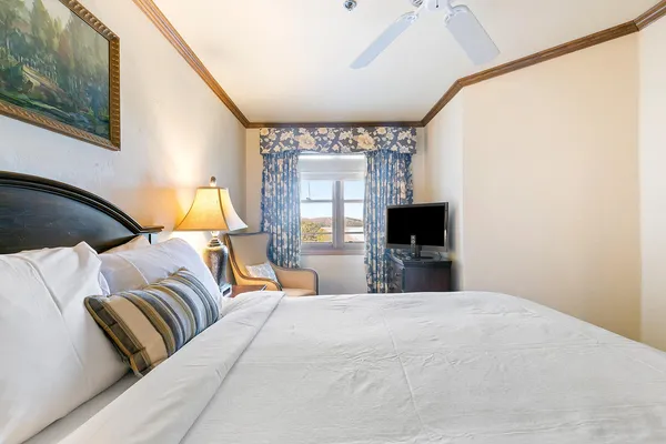 $335,000 | 101 Osthoff Avenue, Unit 346, Elkhart Lake, WI 53020