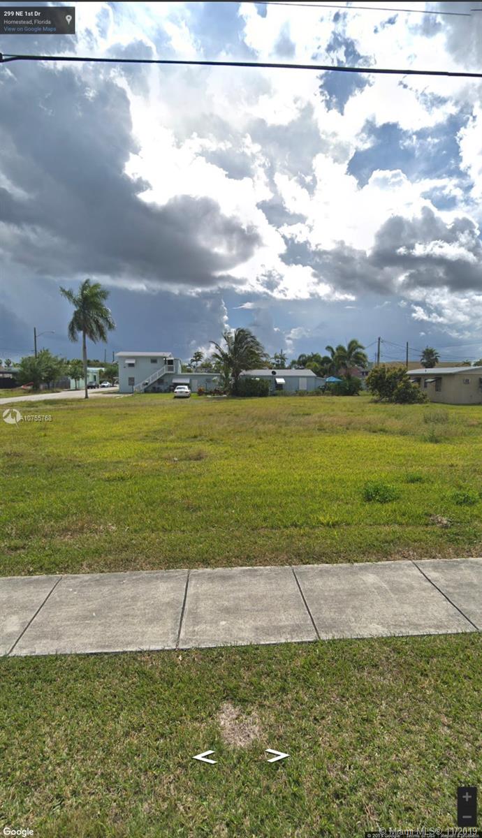 106 Northeast 3rd Road Homestead, FL 33030 - Photo 3 of 4