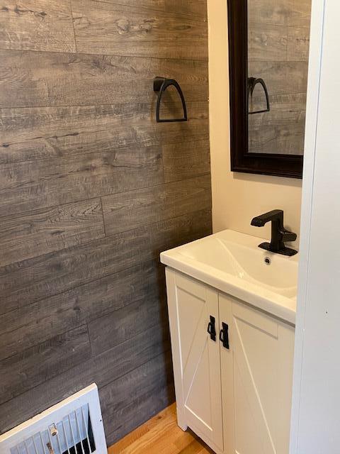 1664 North 3rd Street Kalamazoo, MI 49009 - Photo 14 of 32 half bath vanity