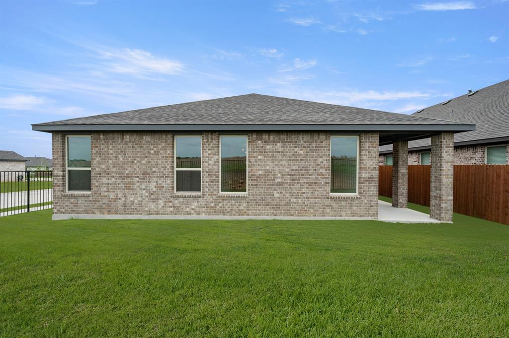 657 Godley Ranch Godley, TX 76044 - Photo 23 of 39 657 Godley Ranch- Back-2