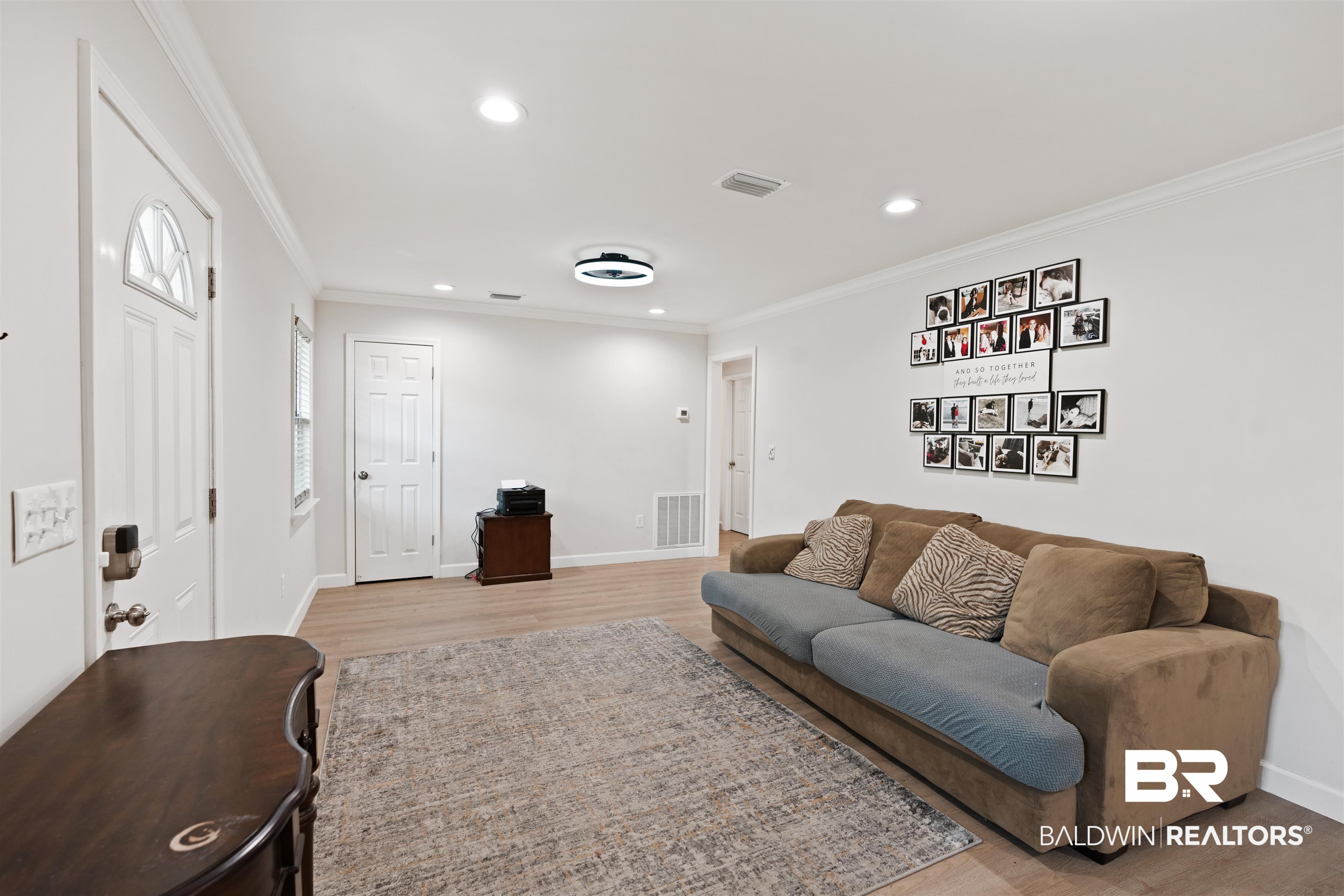 1315 Johnson Road Daphne, AL 36526 - Photo 10 of 41 Living Room